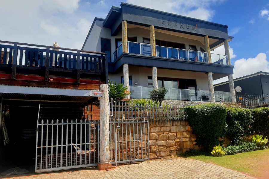 9 Bedroom Property for Sale in De Bakke Western Cape